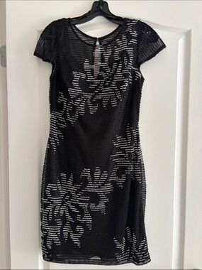 Aidan Mattox Black Sequin Short Sleeve Dress